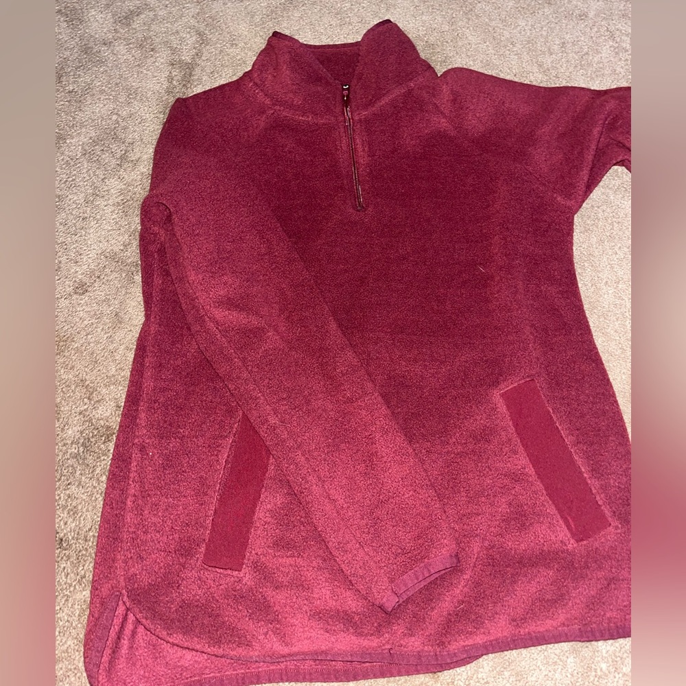 fleece sweatshirt